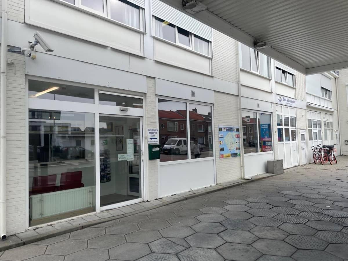 Bed & Breakfast Vlissingen Bagian luar foto