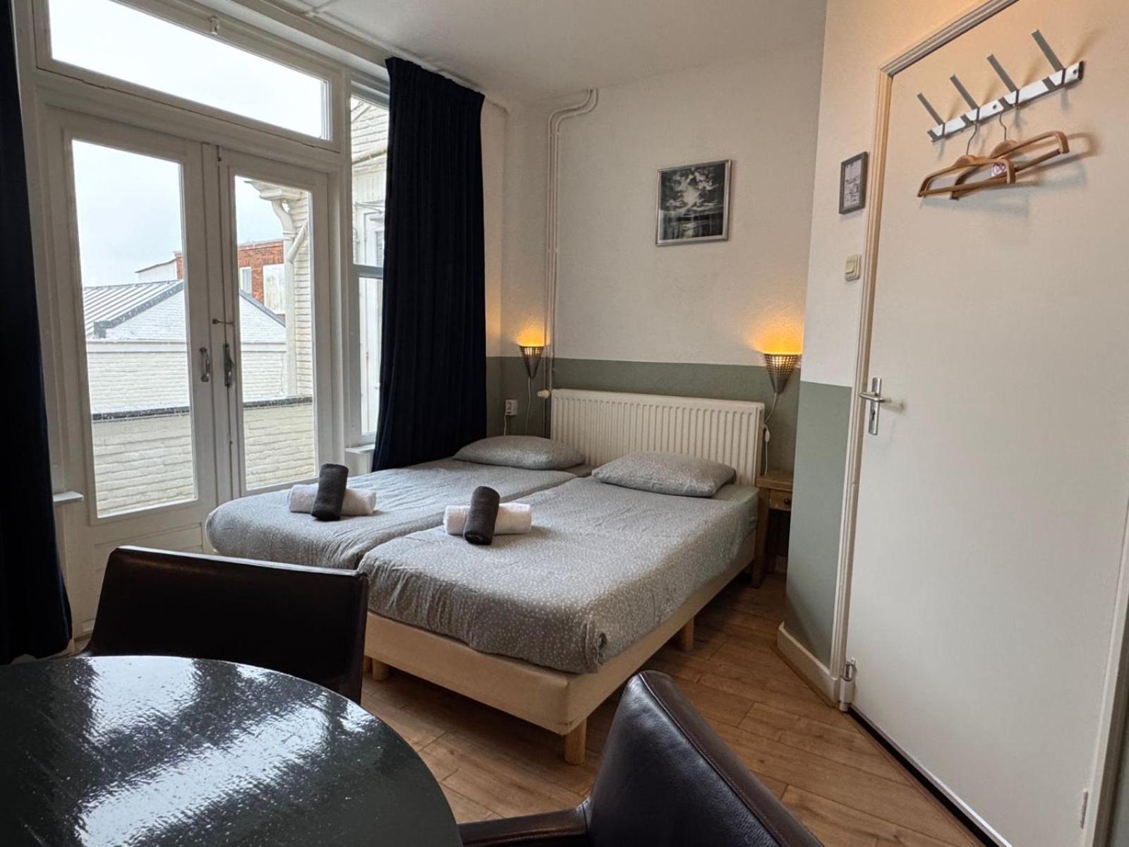 Bed & Breakfast Vlissingen Bagian luar foto