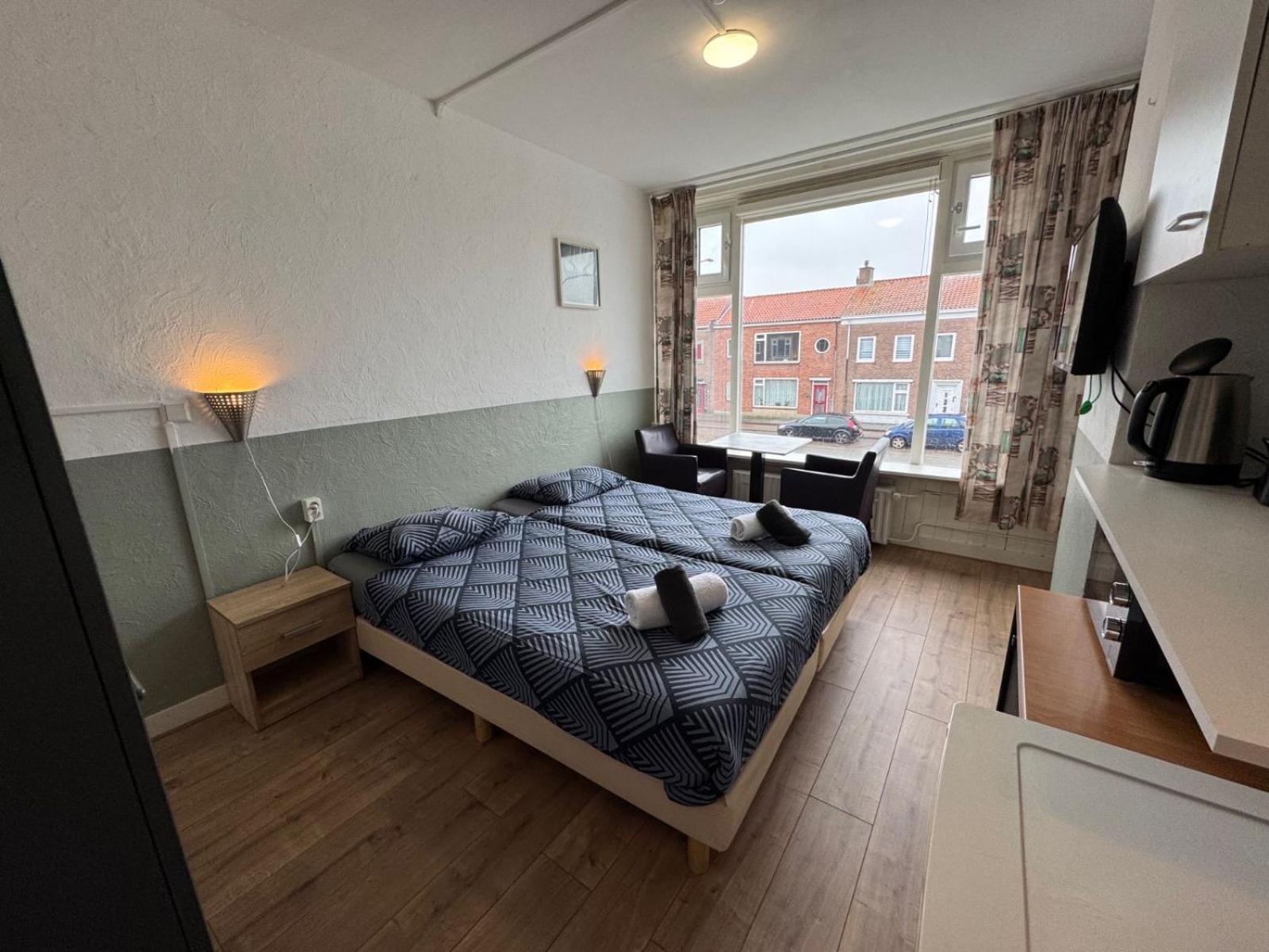 Bed & Breakfast Vlissingen Bagian luar foto
